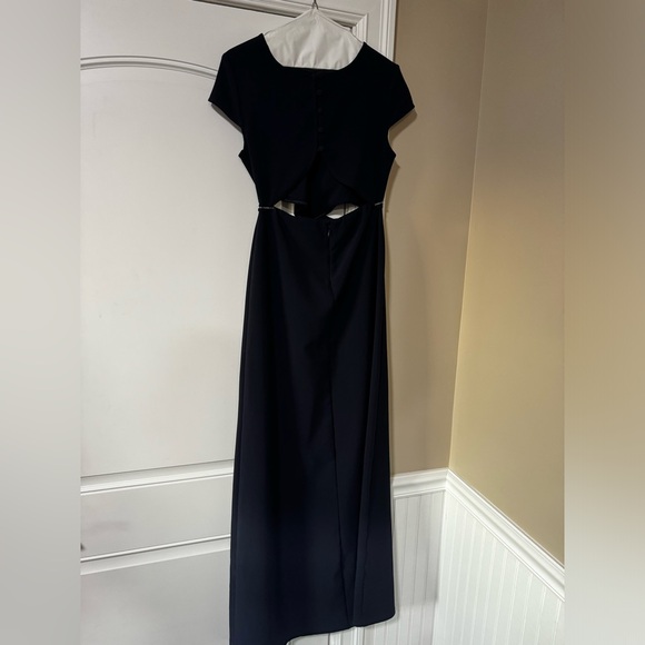 Lulu’s Conversation Piece Navy Blue Backless Maxi Dress size medium, worn once - Picture 9 of 11